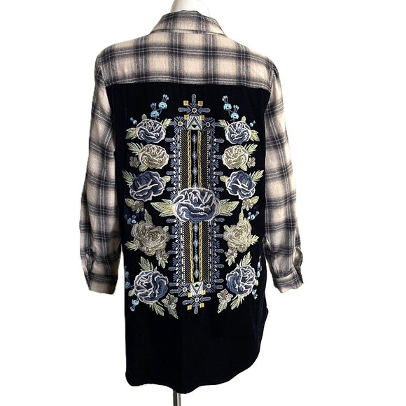 paparazzi Tops - Paparazzi Top Large Boho Floral Embroidered Button Up Velvet Velour Plaid Shirt